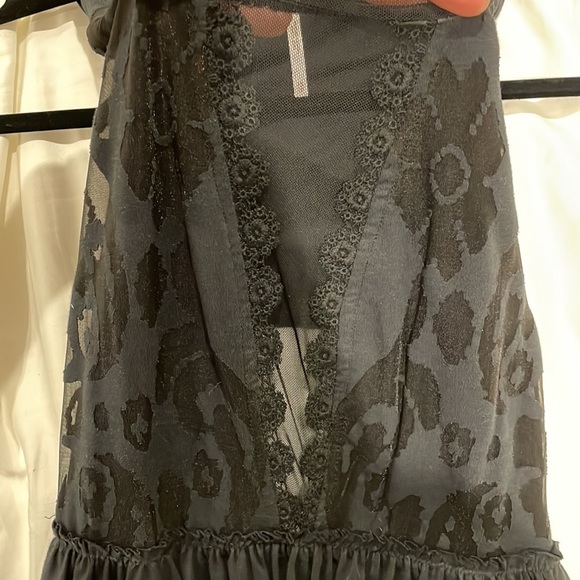 Black Free People keyhole back lace Dress - Picture 4 of 4